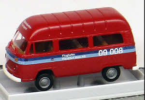 VW T2 Hochdach Kombi Flughafen Frankfurt