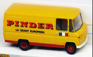 MB L 406 D Kasten Zirkus Pinder