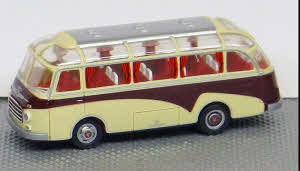 Setra S 6 elfenbein/weinrot