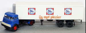DAF DO 2000 Koffer-SZ Ola